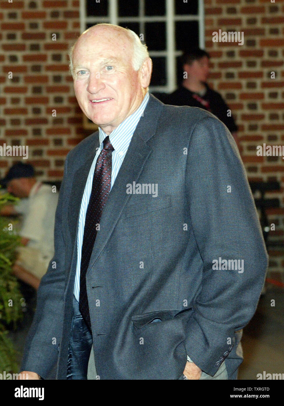 Baseball Hall of Famer Harmon Killebrew waves as he enters the National Baseball Hall of Fame and Museum for an evening reception in Cooperstown, NY on July 30, 2005. (UPI Photo/Bill Greenblatt) Stock Photo