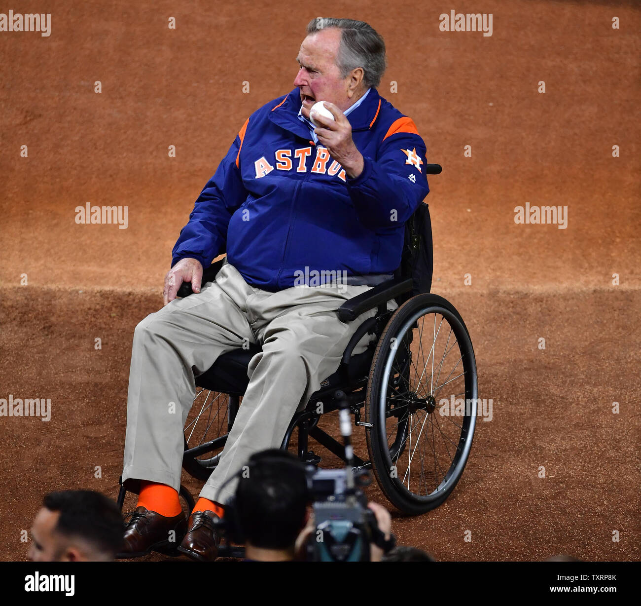 Ceremonial pitch hi-res stock photography and images - Alamy