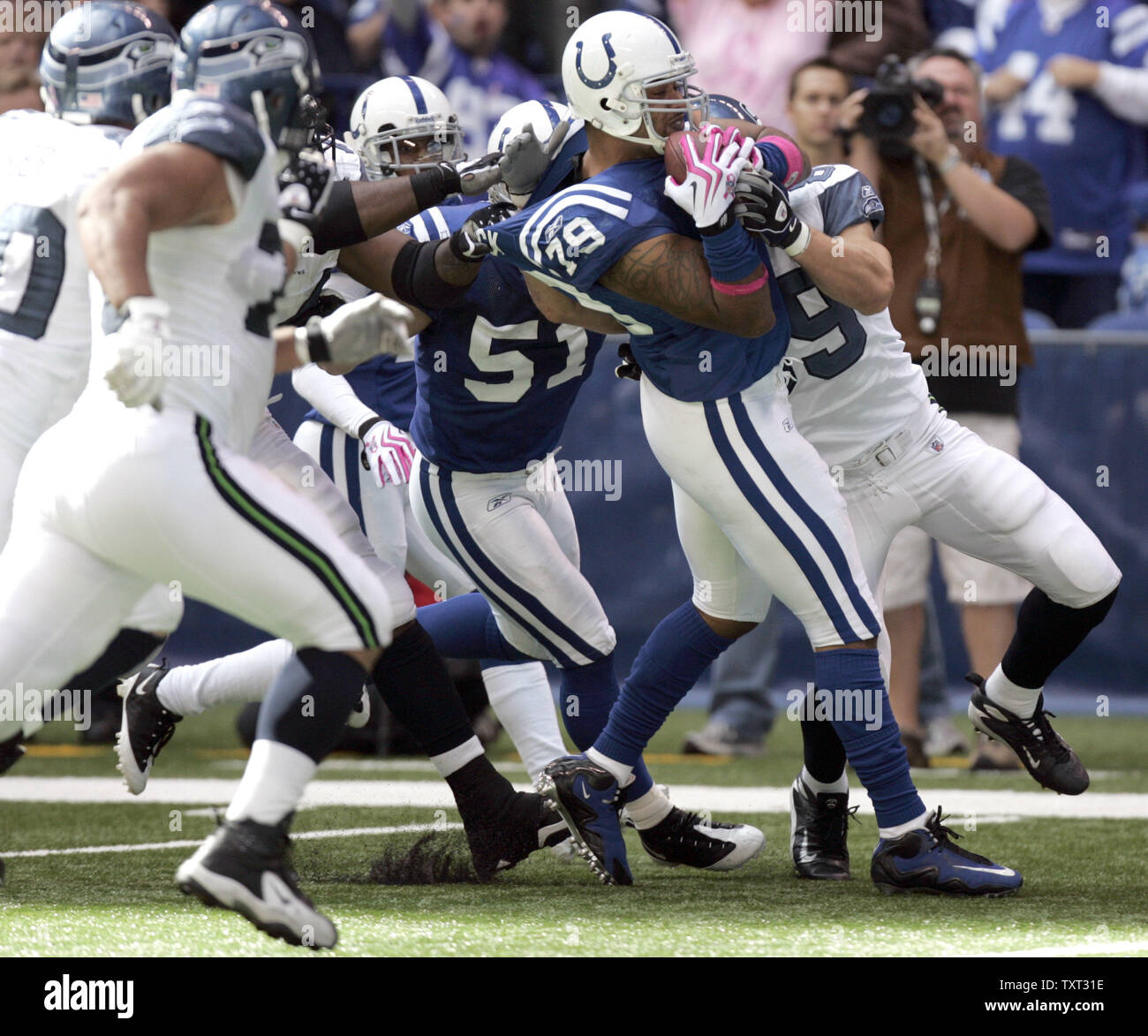 Indianapolis Colts defeat Houston Texans on fumble recovery