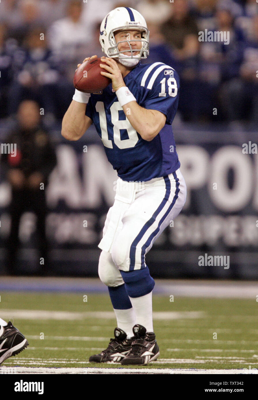 Indianapolis colts quarterback manning pass hi-res stock