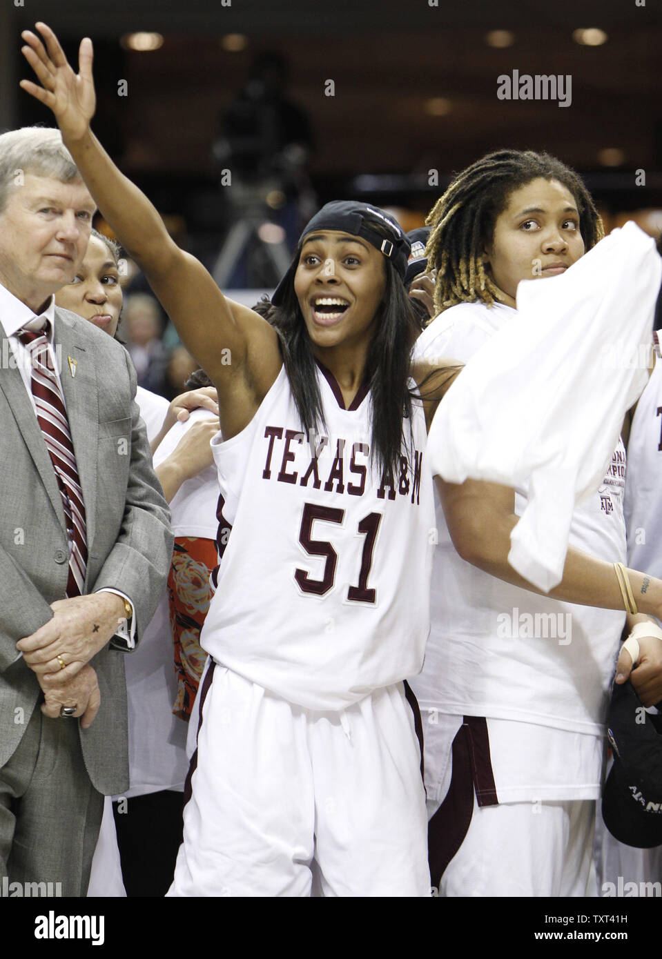 Texas A&M downs Notre Dame 76-70 to capture NCAA women's basketball  championship 