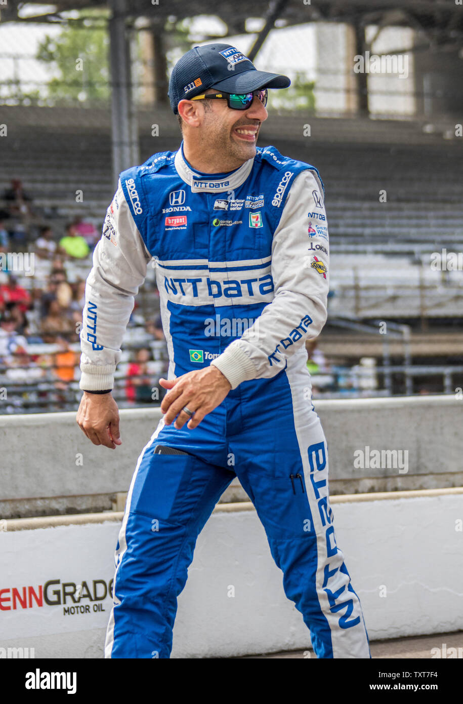 13 Indy 500 Winner Tony Kanaan Strides Down Pit Lane After Posting The Eight Fastest Speed In First Round Qualifying For The 17 Indy 500 At The Indianapolis Motor Speedway On May