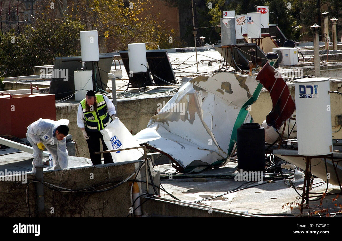 Exploded bus hi-res stock photography and images - Alamy