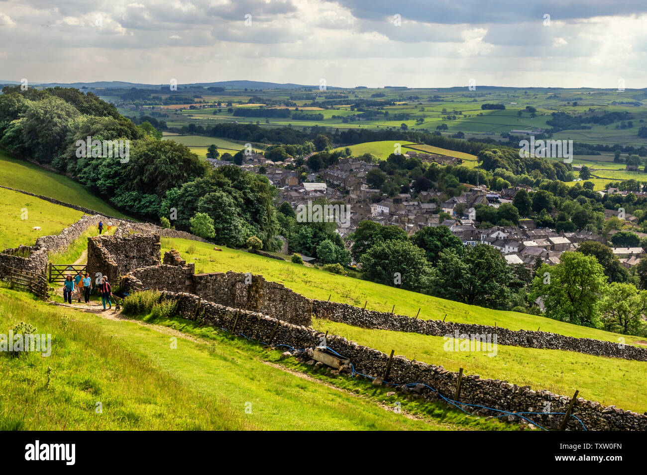 Settle North Yorkshire High Resolution Stock Photography and Images Alamy