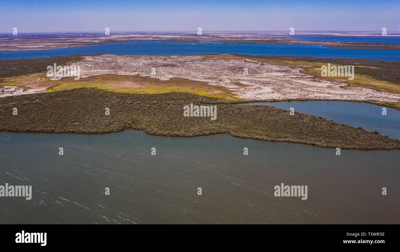 Tierra de siembra hi-res stock photography and images - Alamy