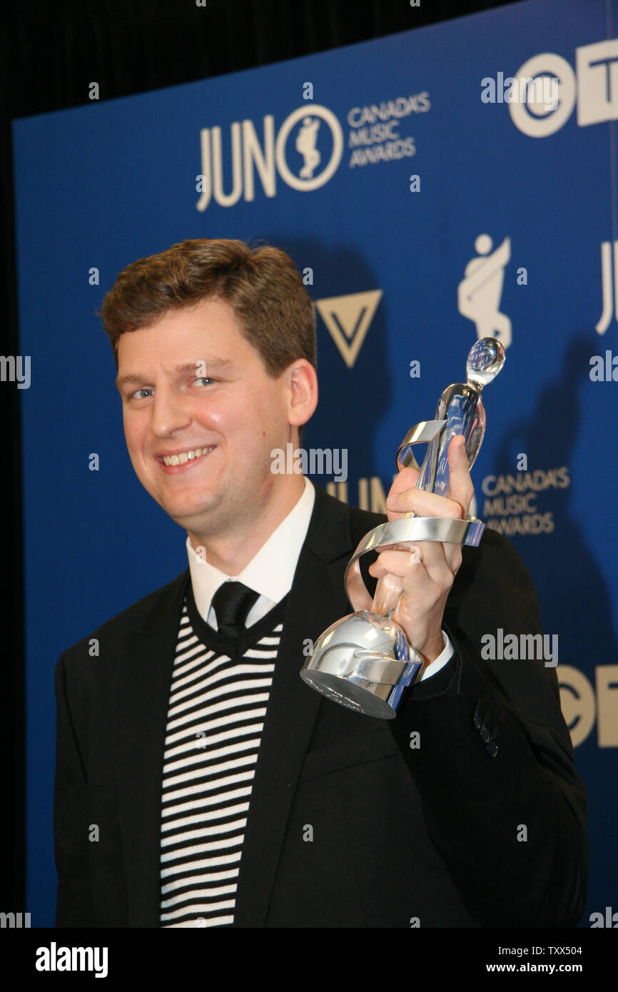 Juno awards trophy hires stock photography and images Alamy