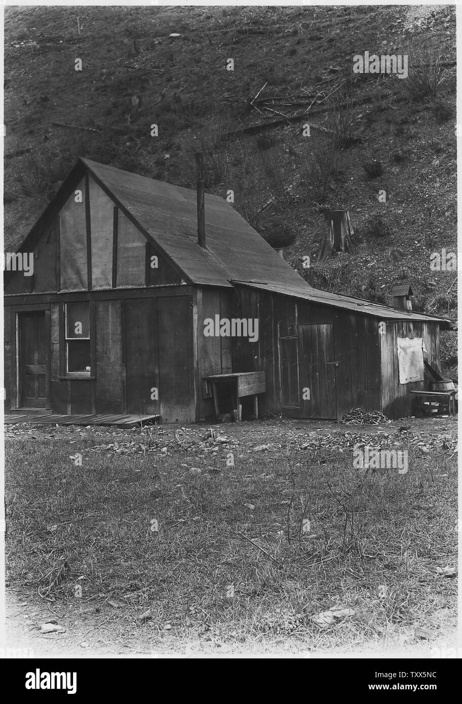 Avery, Idaho. Unknown building; Scope and content From Serialized Land