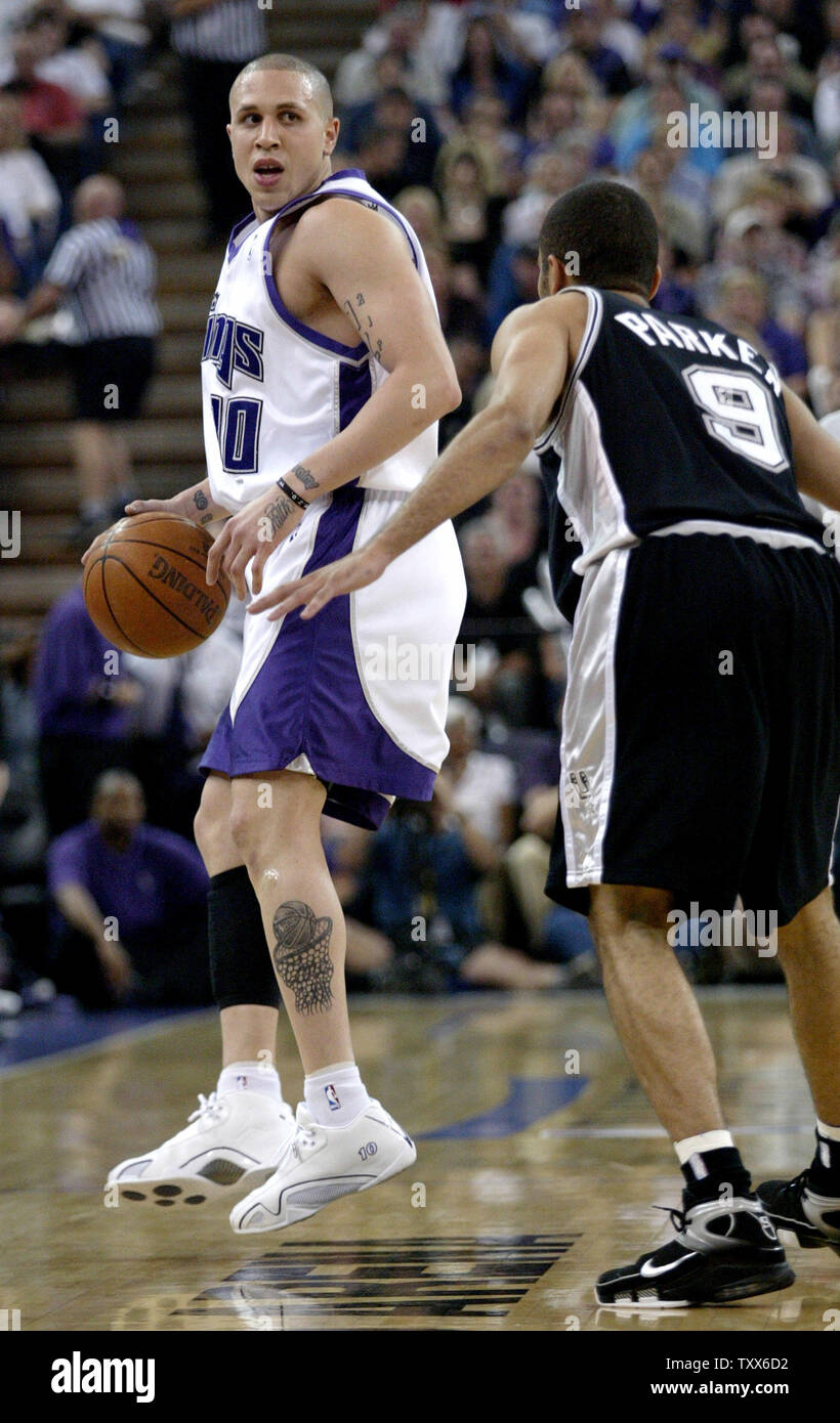 4,565 Kings Mike Bibby Stock Photos, High-Res Pictures, and Images