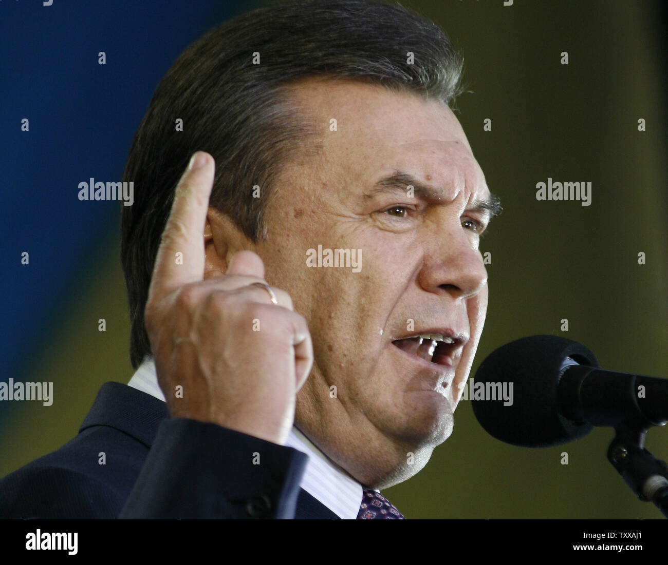 Янукович умер. Украина Янукович. Янукович РБК. Ukraine Prime Minister.