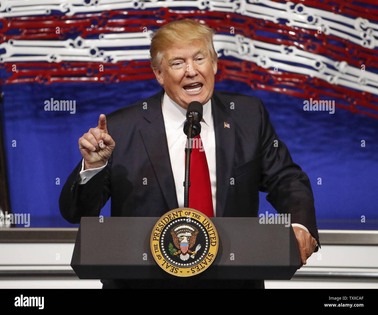 u-s-president-donald-j-trump-addresses-guests-at-the-snap-on-tools