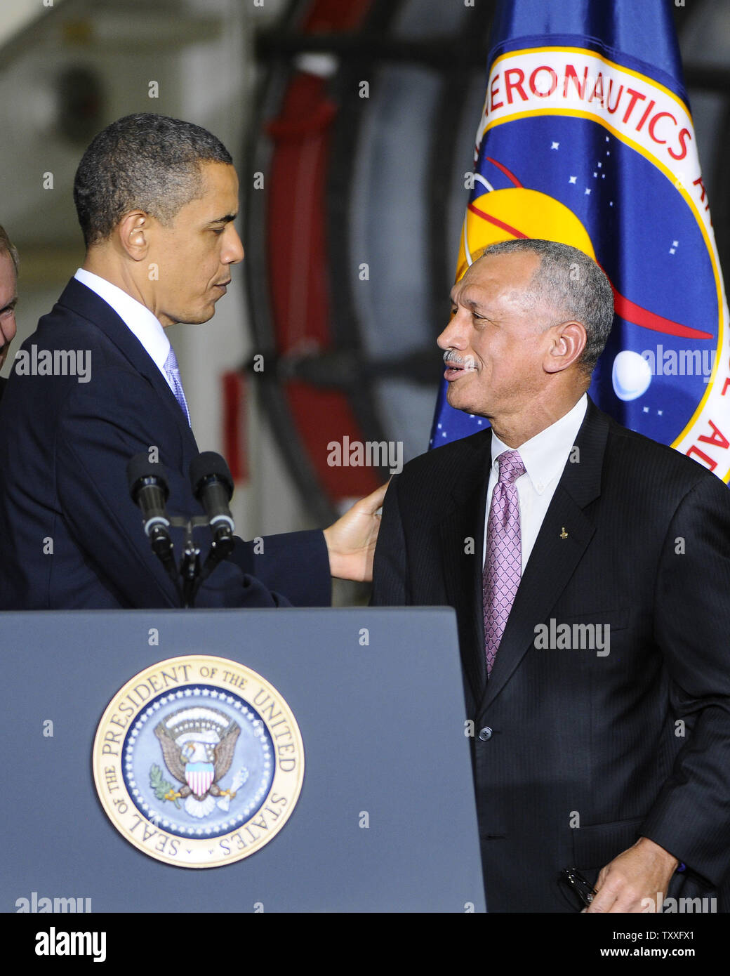 Charlie Bolden High Resolution Stock Photography and Images - Alamy