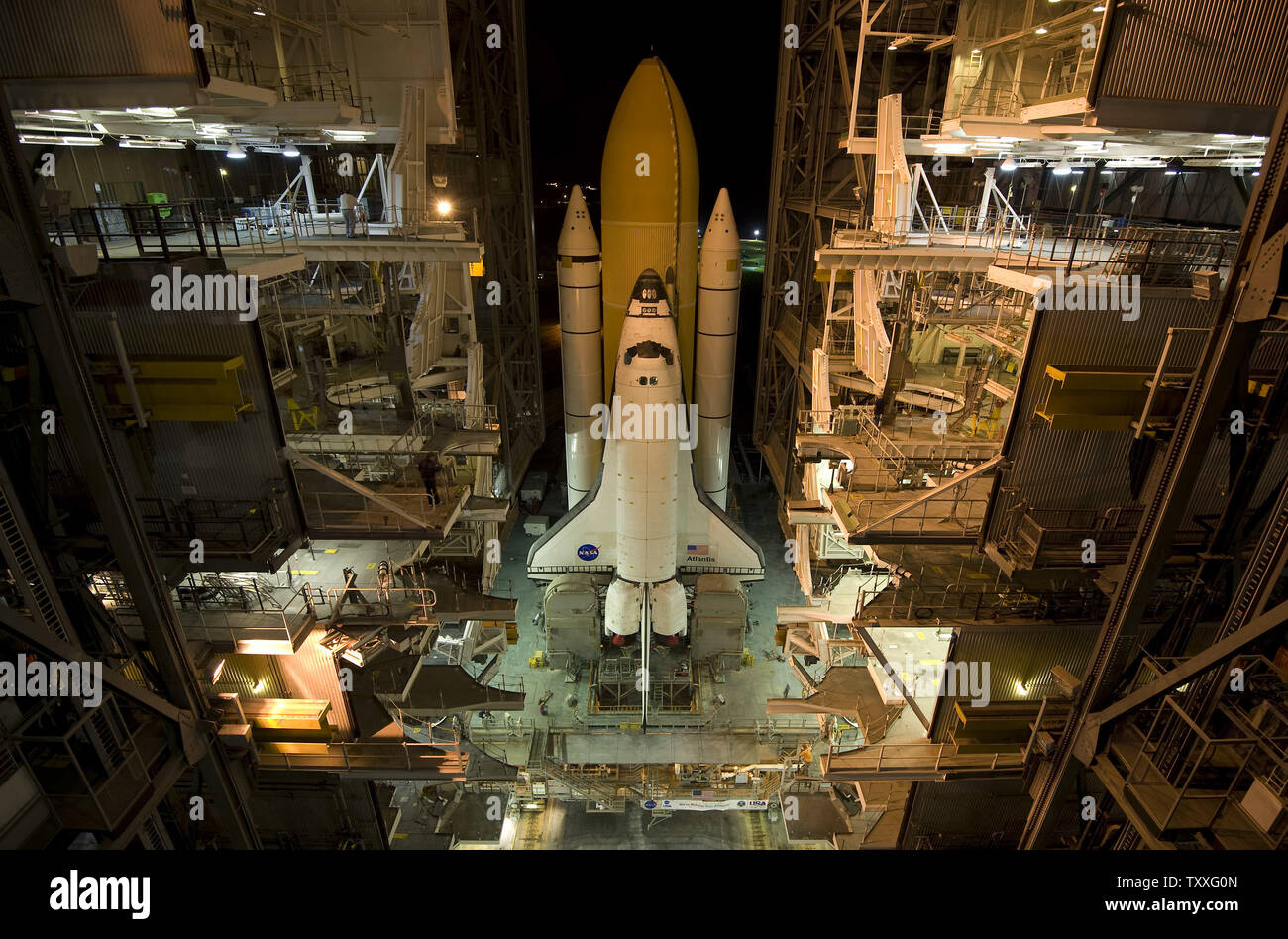 NASA's space shuttle "Atlantis" rolls out from the Vehicle Assembly ...
