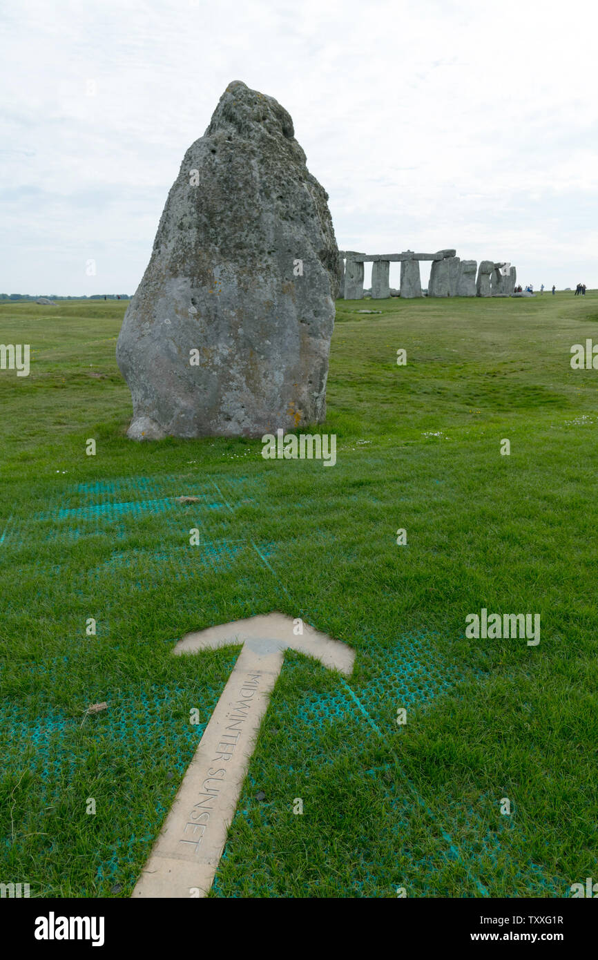 Neolithic hut stonehenge hires stock photography and images Alamy