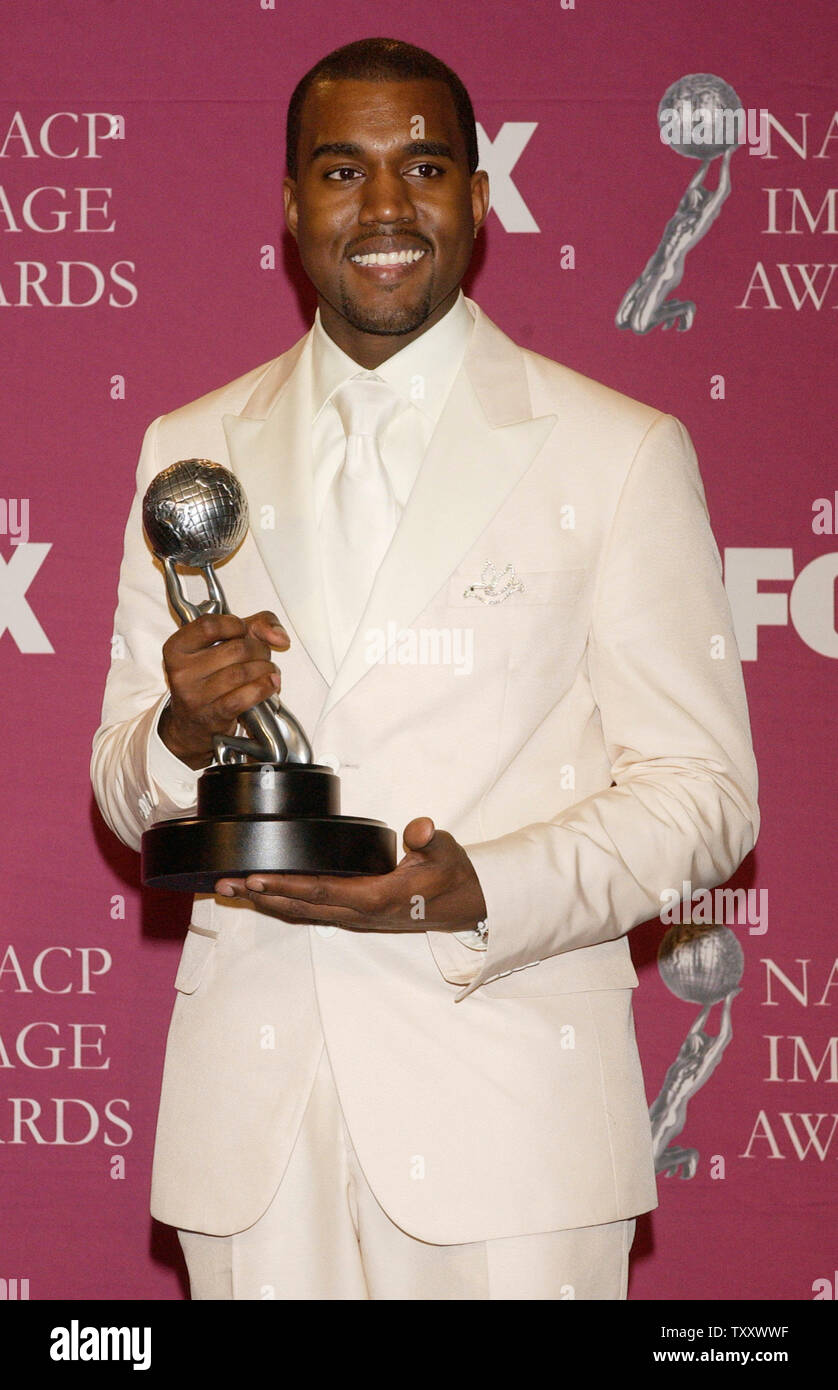 National television awards 2005 hires stock photography and images Alamy