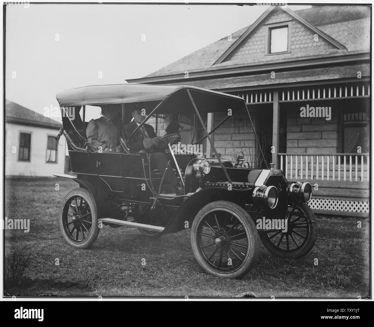 Carruthers Auto; Scope and content This photograph is part of a series