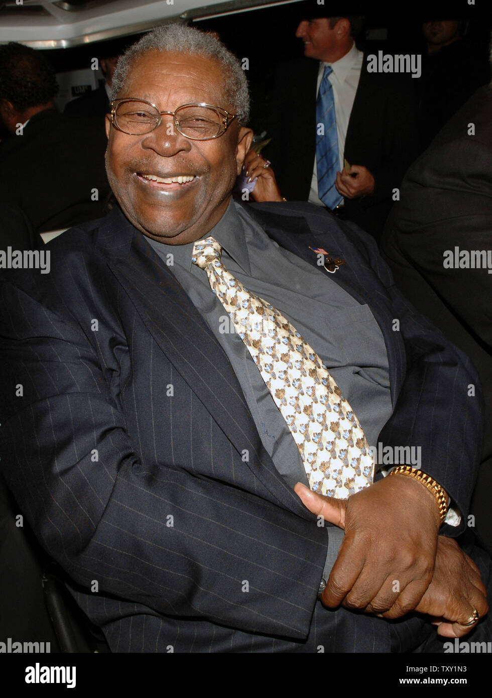 Blues legend B.B. King arrives for a celebration and fundraiser in honor of his 80th birthday at a private residence in Encino, California September 20, 2005. The event will benefit the forthcoming B.B. King Museum in Indianola, Mississippi.    (UPI Photo/Jim Ruymen) Stock Photo
