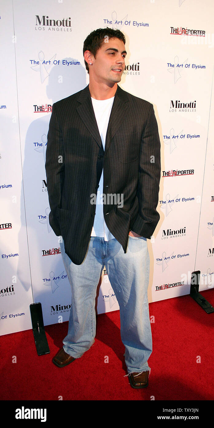 Britney Spears' ex, Jason Alexander, at the Art of Elysium exhibiting  Russel Young's \, image size:697x1390