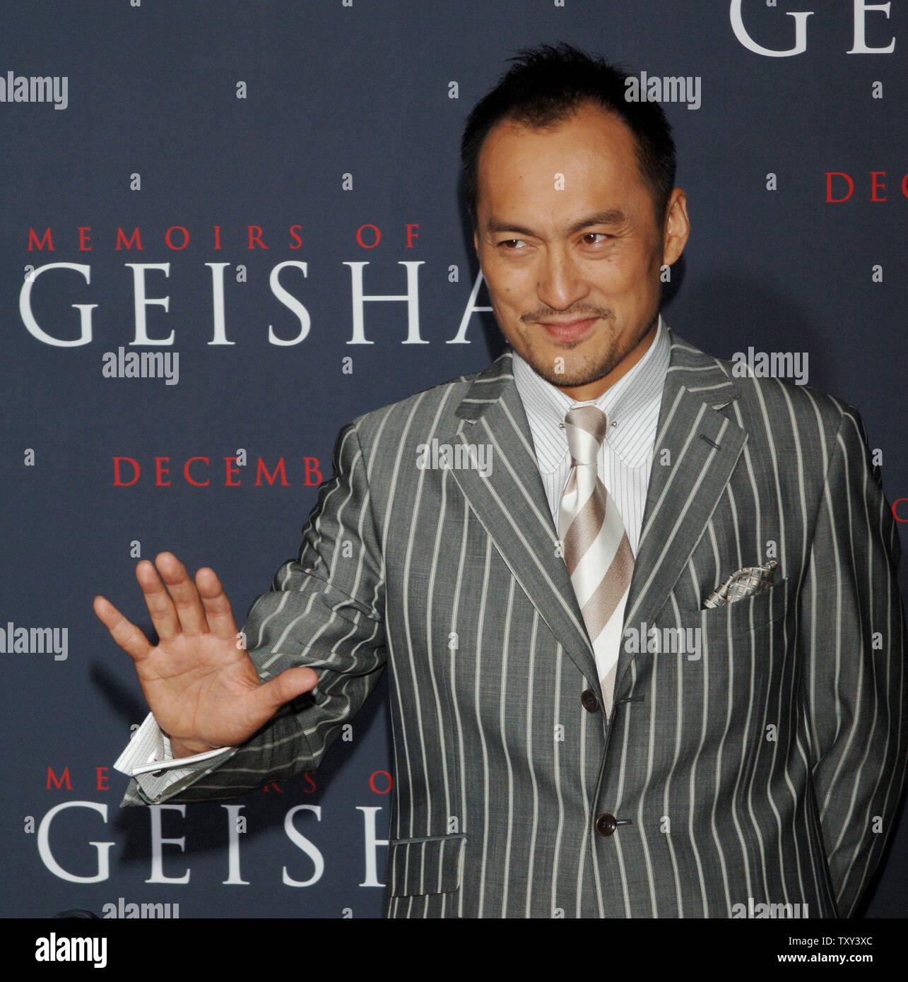 Japanese actor Ken Watanabe, a cast member in the romantic drama motion picture 'Memoirs of a Geisha' arrives for the premiere of the film at the Kodak Theatre in the Hollywood section of Los Angeles, California December 4, 2005. The movie is based on the novel by Arthur Golden and tells the story of a Japanese child (Zhang) who goes from working as a maid in a geisha house to becoming the legendary geisha Sayuri. The movie opens in the U.S. December 9. (UPI Photo/Jim Ruymen) Stock Photo