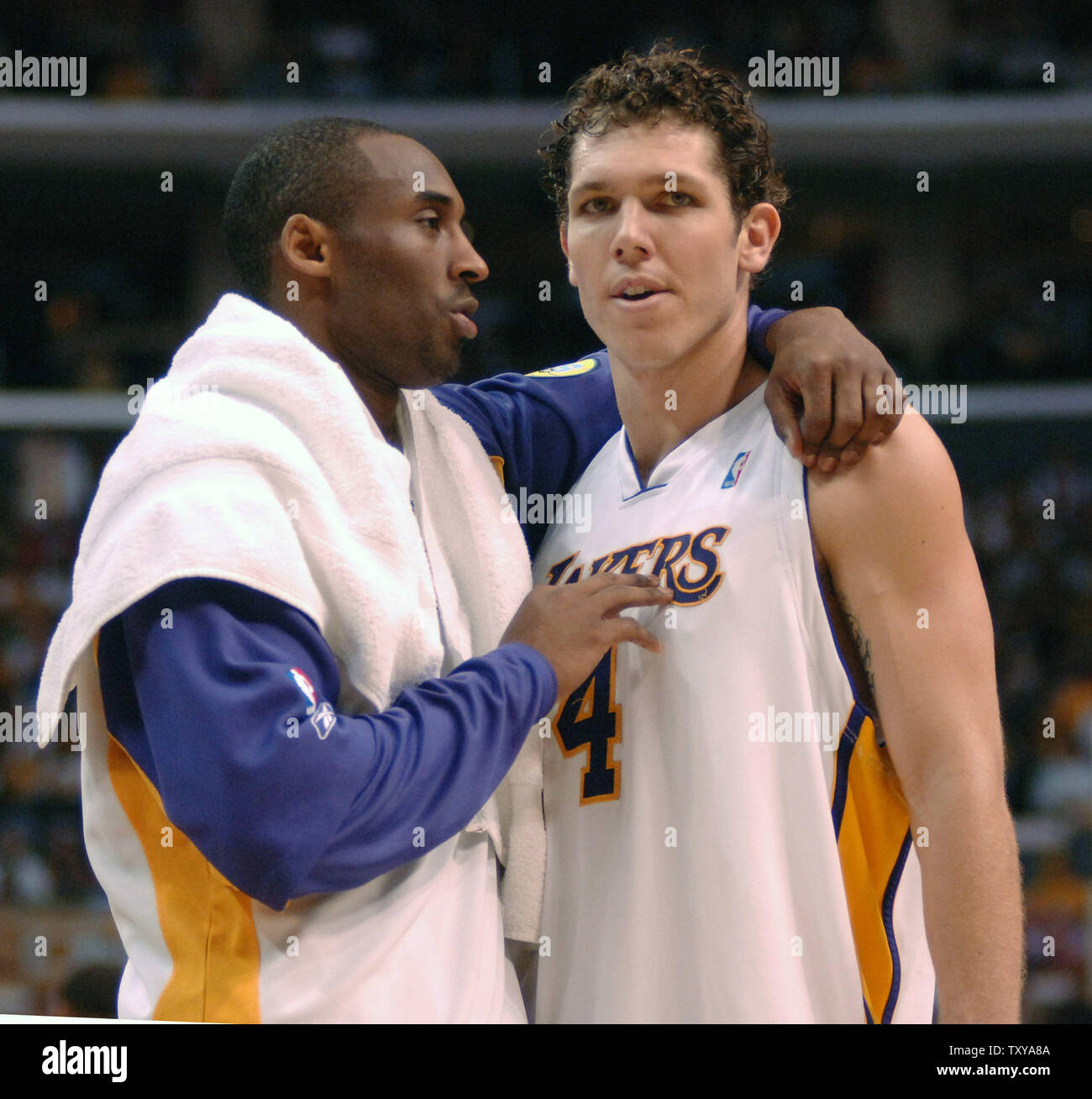 Kobe bryant luke walton outlet