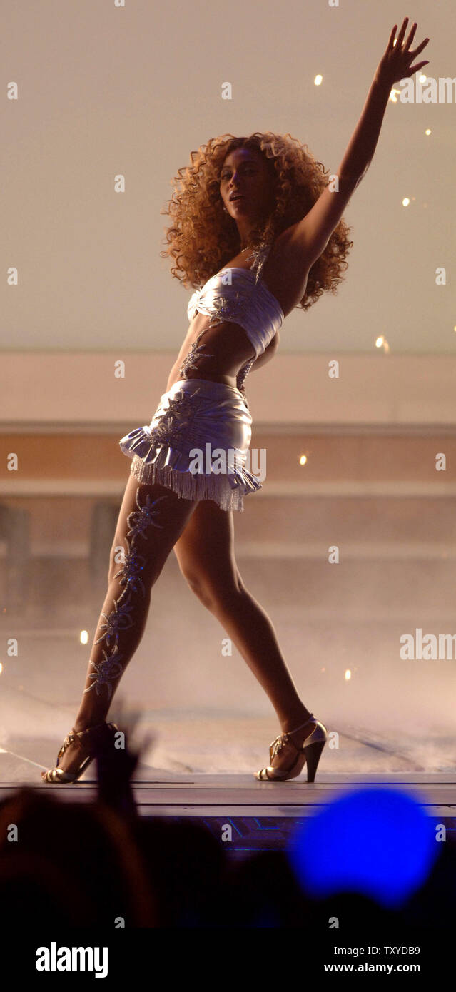 R&B recording artist Beyonce performs 