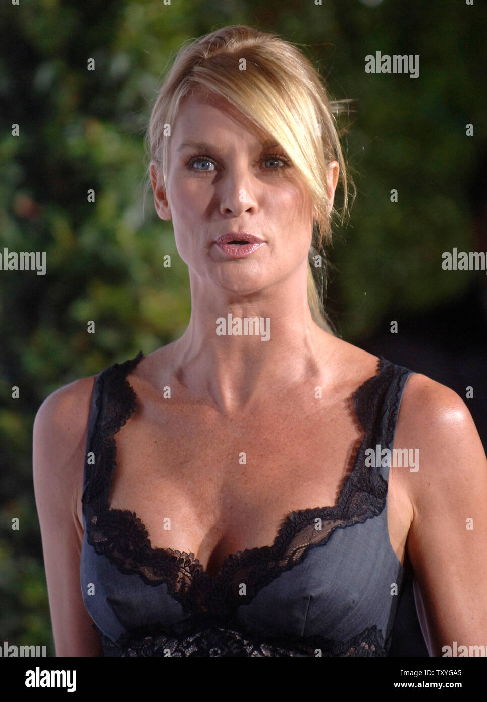 Actress Nicollette Sheridan arrives for the Millenium Ball 2006 fund-raiser to benefit  the Ronald Reagan UCLA Medical Center in Los Angeles, on October 5, 2006 . (UPI Photo/ Phil McCarten) Stock Photo