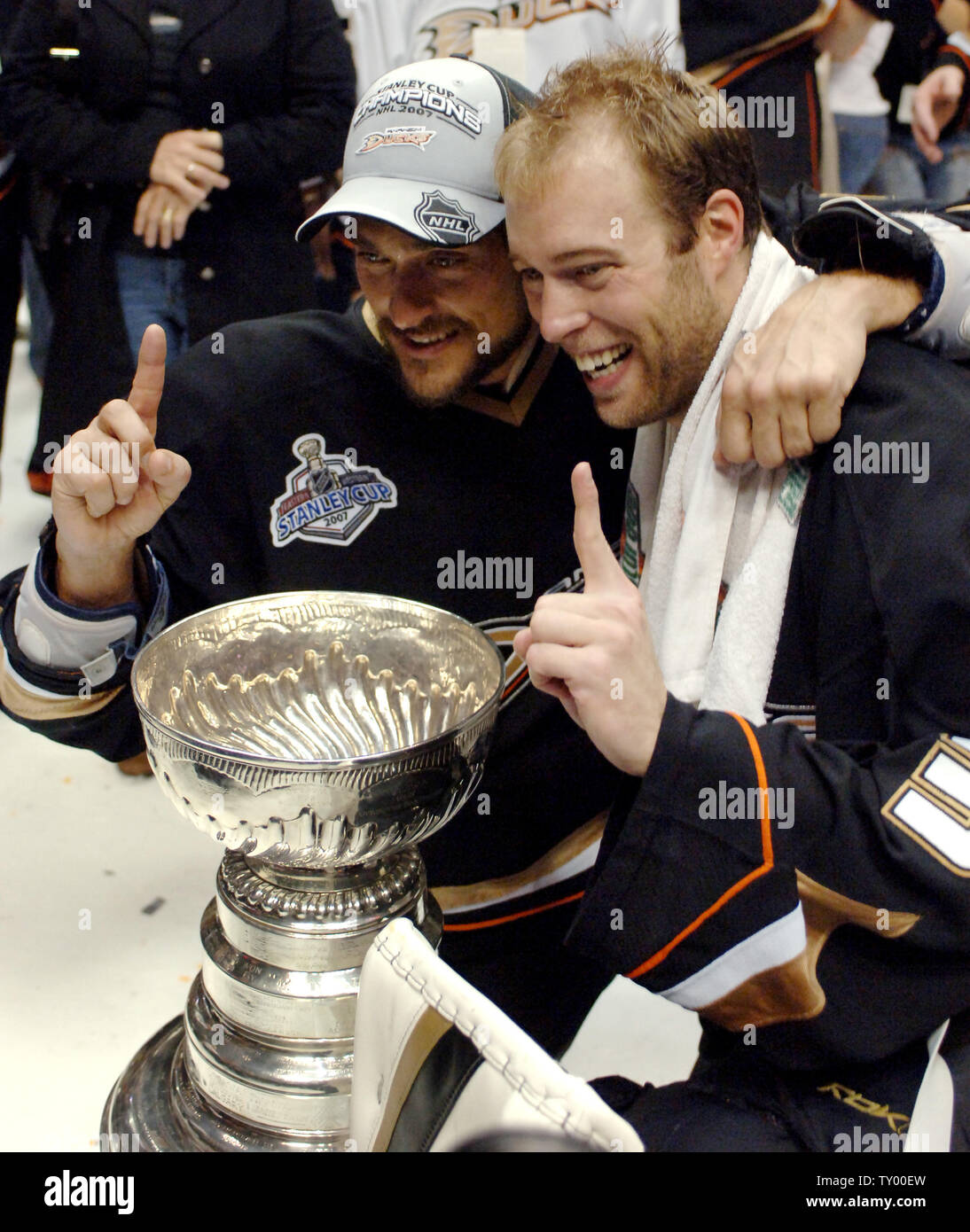 Counting Down the Anaheim Ducks' 30 Greatest Moments: From the First  Stanley Cup Win to Legends like Teemu Selanne and Jean-Sebastien Giguere -  BVM Sports