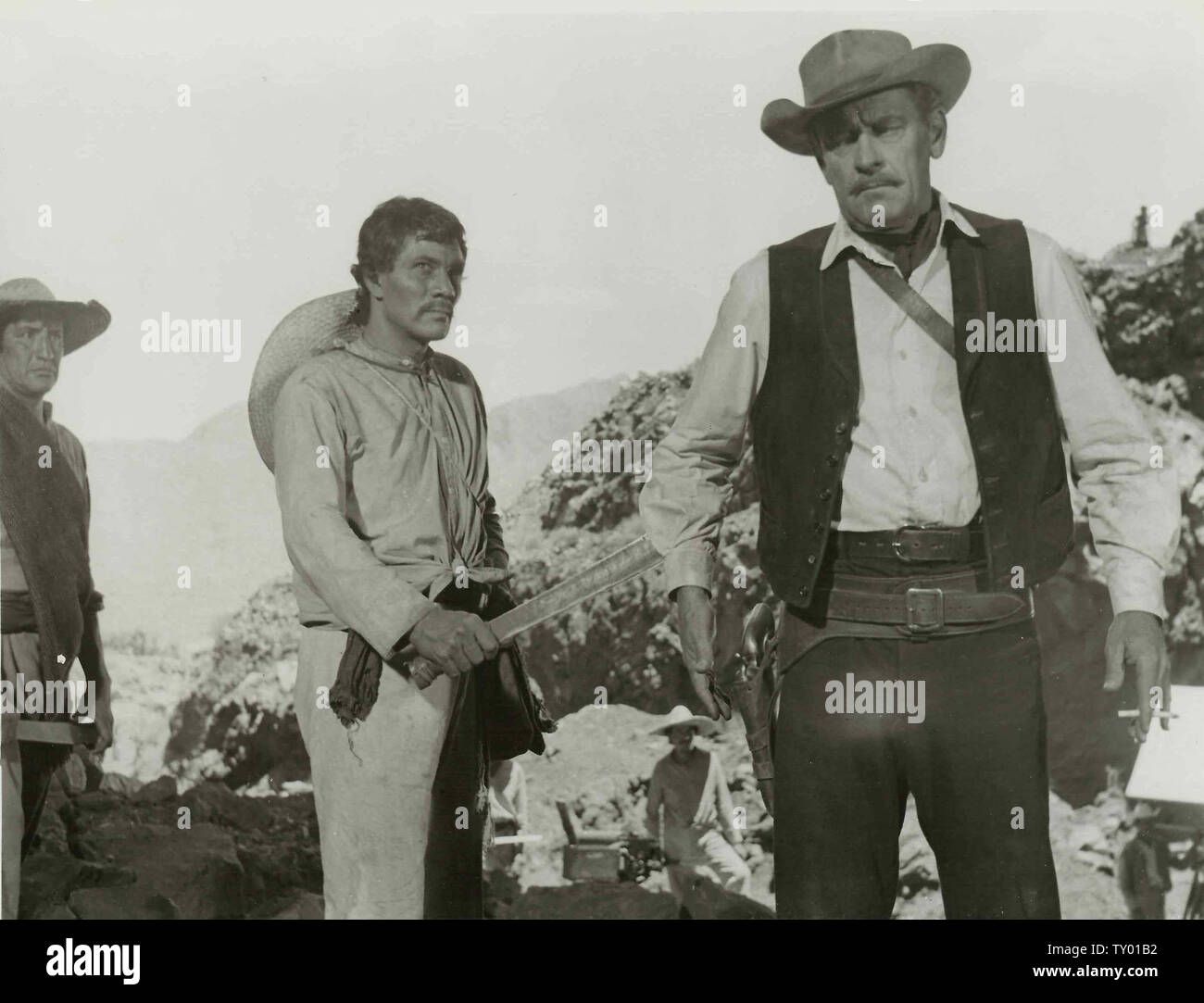 Los Angeles.CA.USA.   William Holden      in ©Warner Bros film,  The Wild Bunch (1969).    Director: Sam Peckinpah Screenplay: Walon Green and Sam Peckinpah Source: 1900s Mexican revolution, closing of the frontier Ref:LMK106-SLIB031218-001 Supplied by LMKMEDIA. Editorial Only. Landmark Media is not the copyright owner of these Film or TV stills but provides a service only for recognised Media outlets. pictures@lmkmedia.com Stock Photo