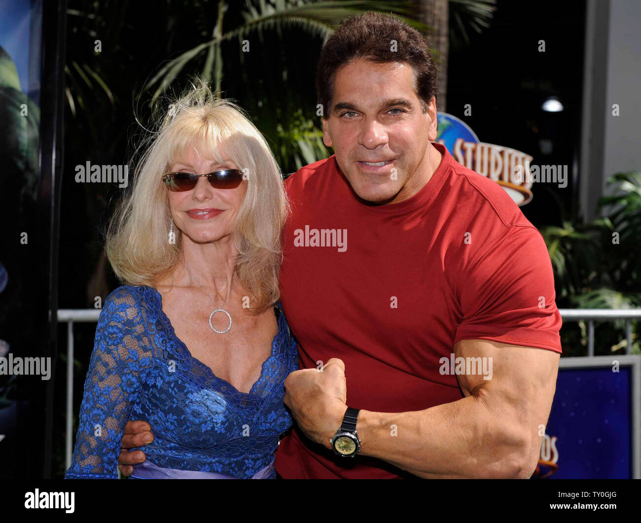 Actor Lou Ferrigno (R) and wife Carla attend the premiere of the film 'The Incredible Hulk'  in Los Angeles on June 8, 2008. (UPI Photo/ Phil McCarten) Stock Photo