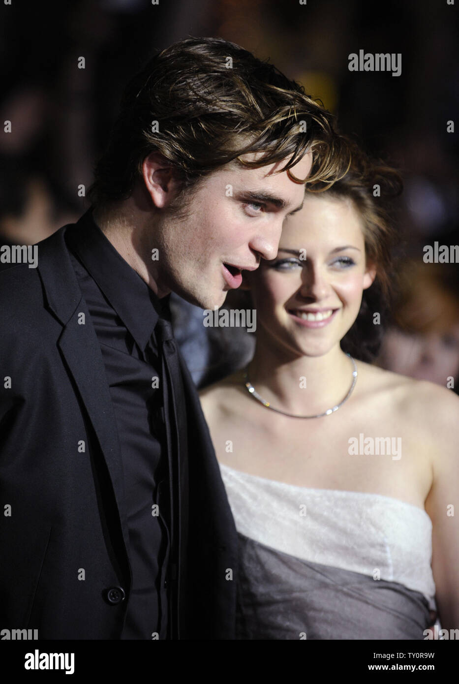 Twilight acteurs nog steeds dating