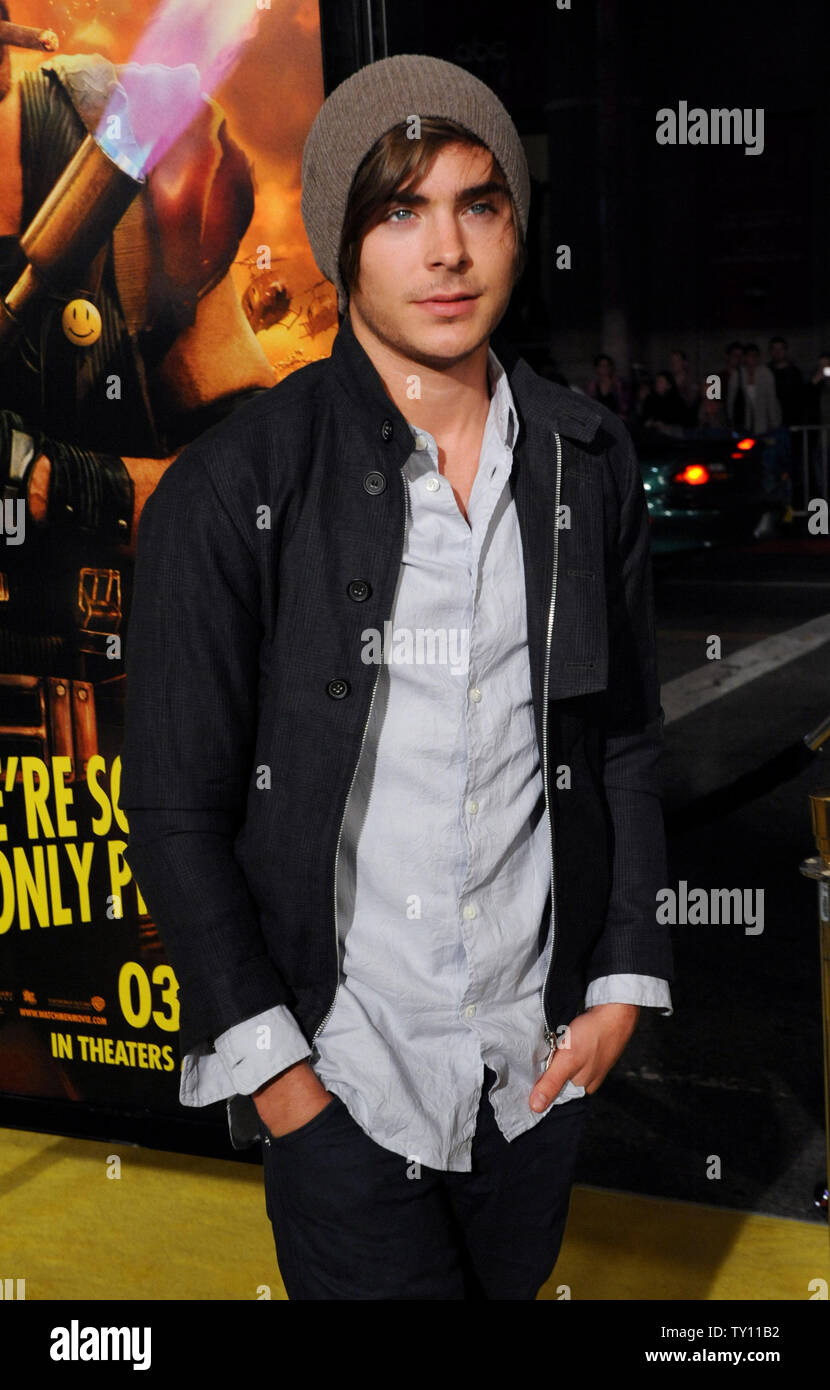 Actor Zac Efron attends the premiere of the sci-fi thriller "Watchmen", at Grauman's Chinese Theatre in the Hollywood section of Los Angeles on March 2, 2009.  (UPI Photo/Jim Ruymen) Stock Photo