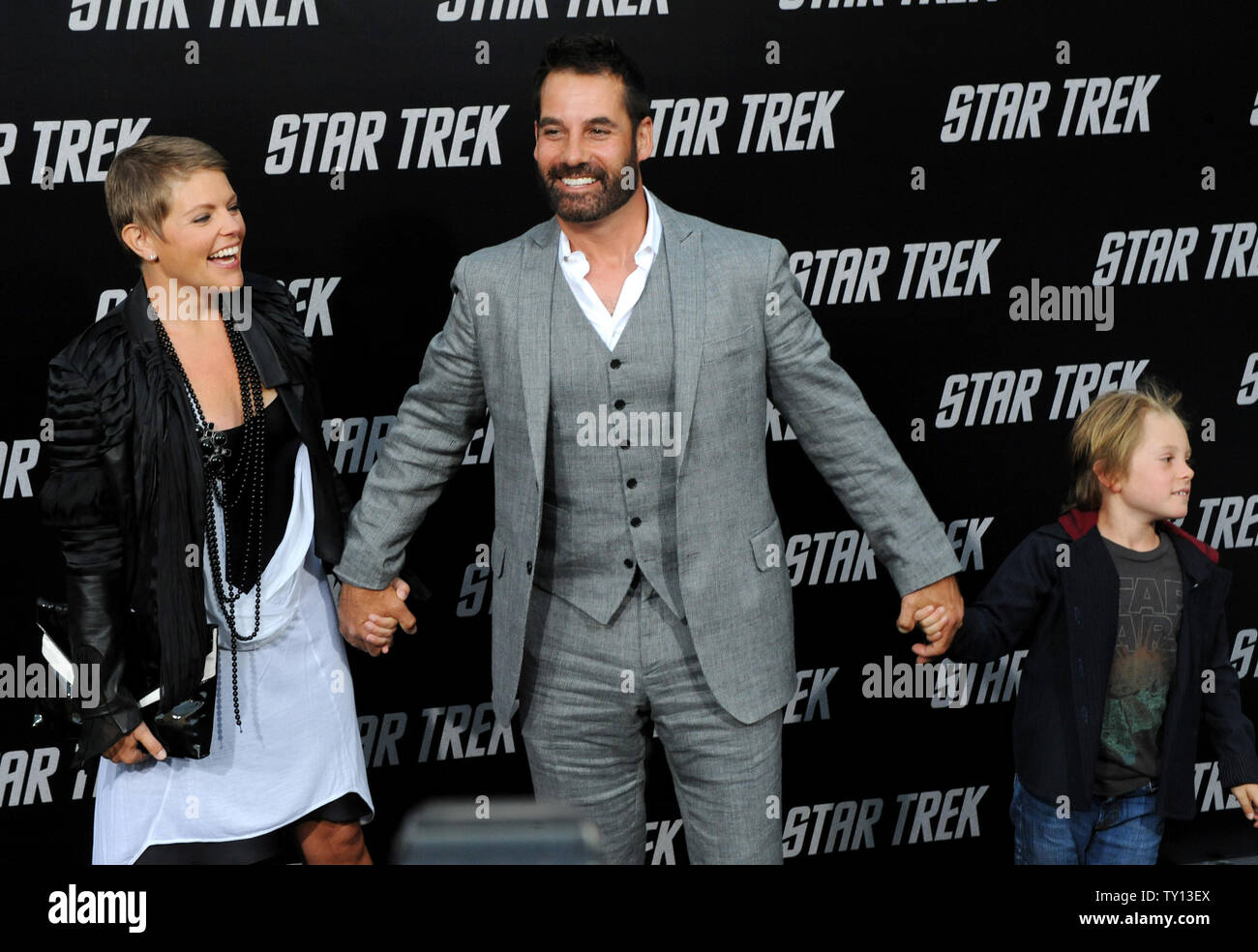 Singer Natalie Maines and her husband, actor Adrian Pasdar attend the