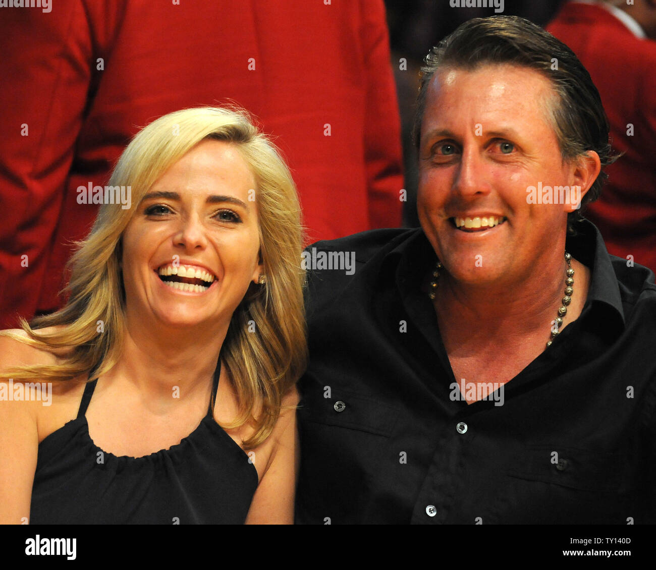 Golfer phil mickelson wife amy hi-res stock photography and images image