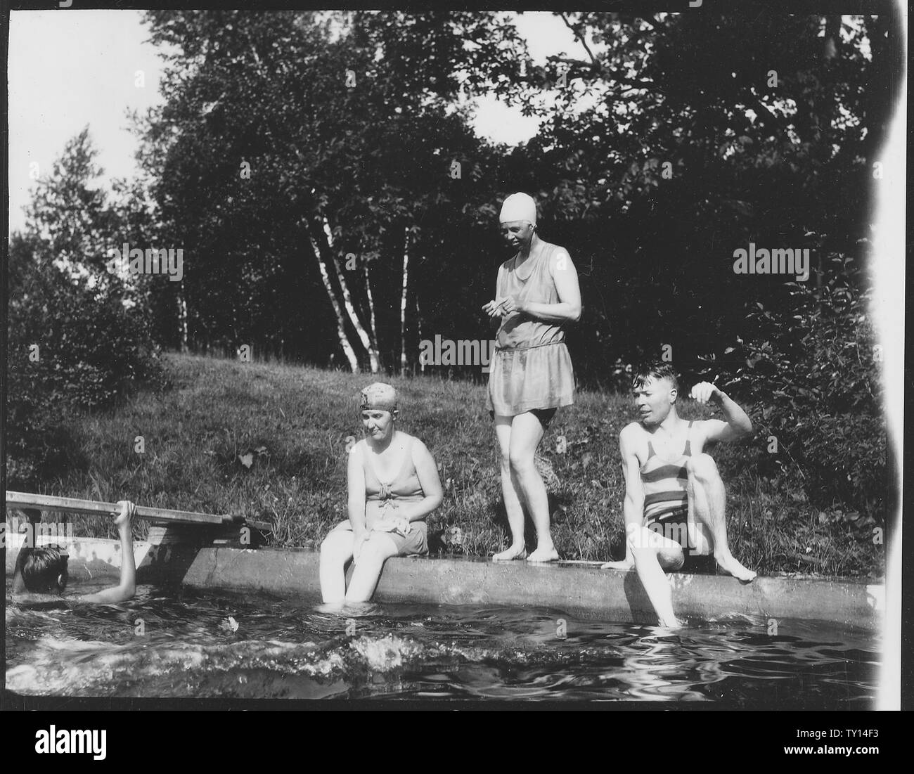 Eleanor Roosevelt and Missy LeHand at Val-Kill in Hyde Park, New York ...