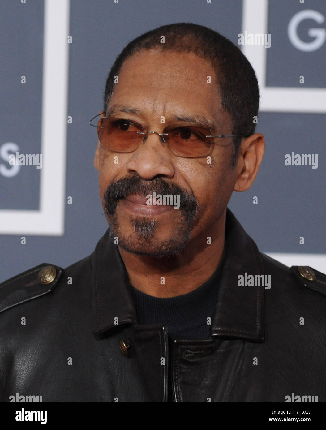 Lonnie Jordan arrives at the 52nd annual Grammy Awards at the Staples