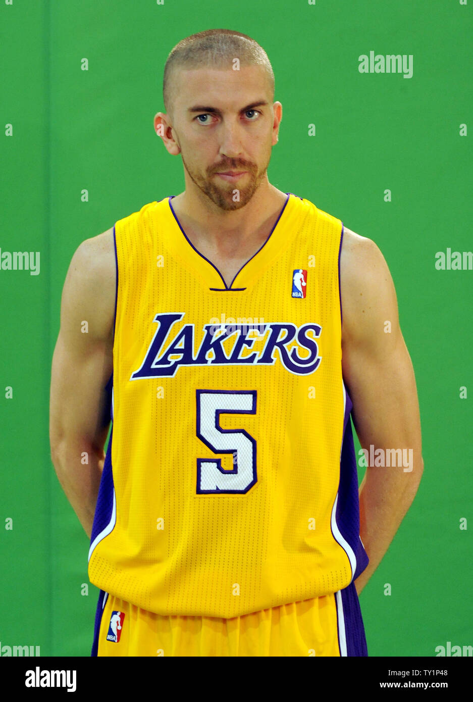 steve blake lakers jersey