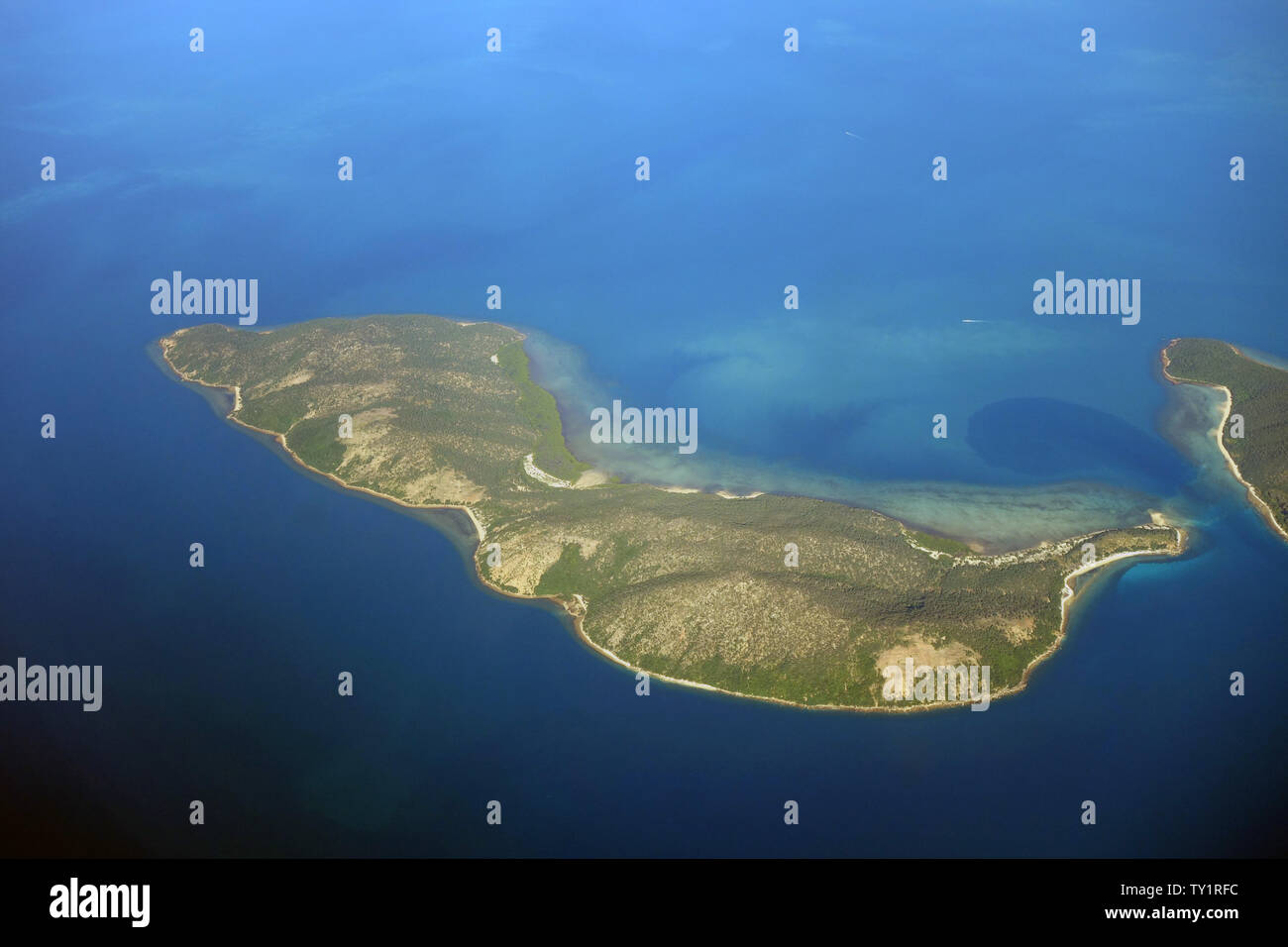Aerial view of Fantome (Eumilli) Island, near Townsville, Queensland, Australia Stock Photo