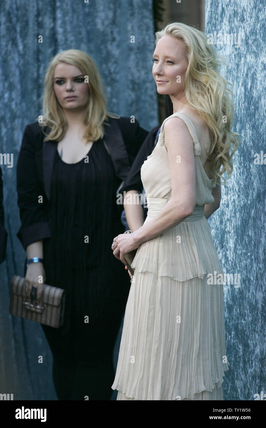 Sianoa Smit-McPhee and Anne Heche, cast members of the HBO Comedy
