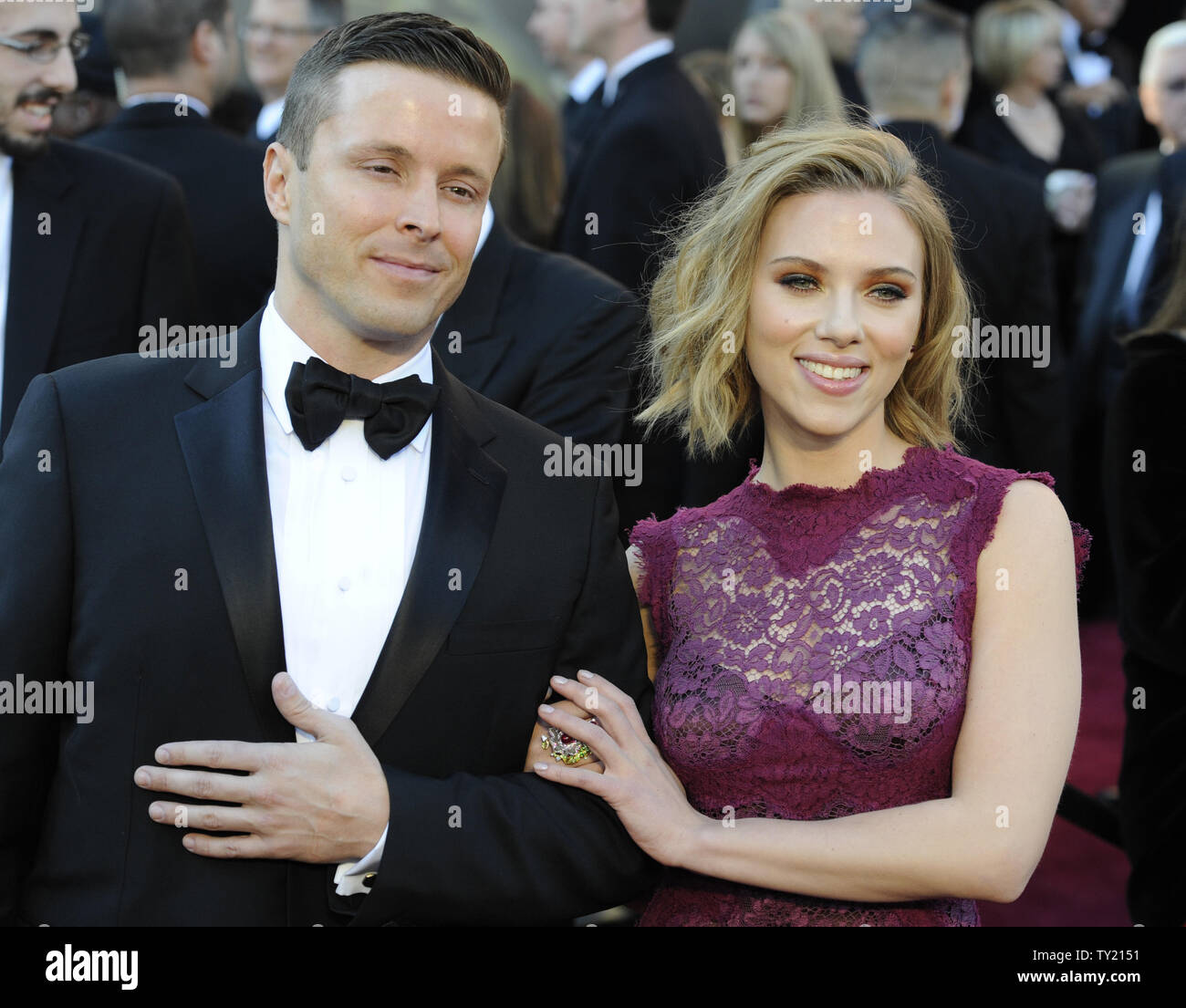 Scarlett Johansson Agent Joe Machota High Resolution Stock Photography And Images Alamy