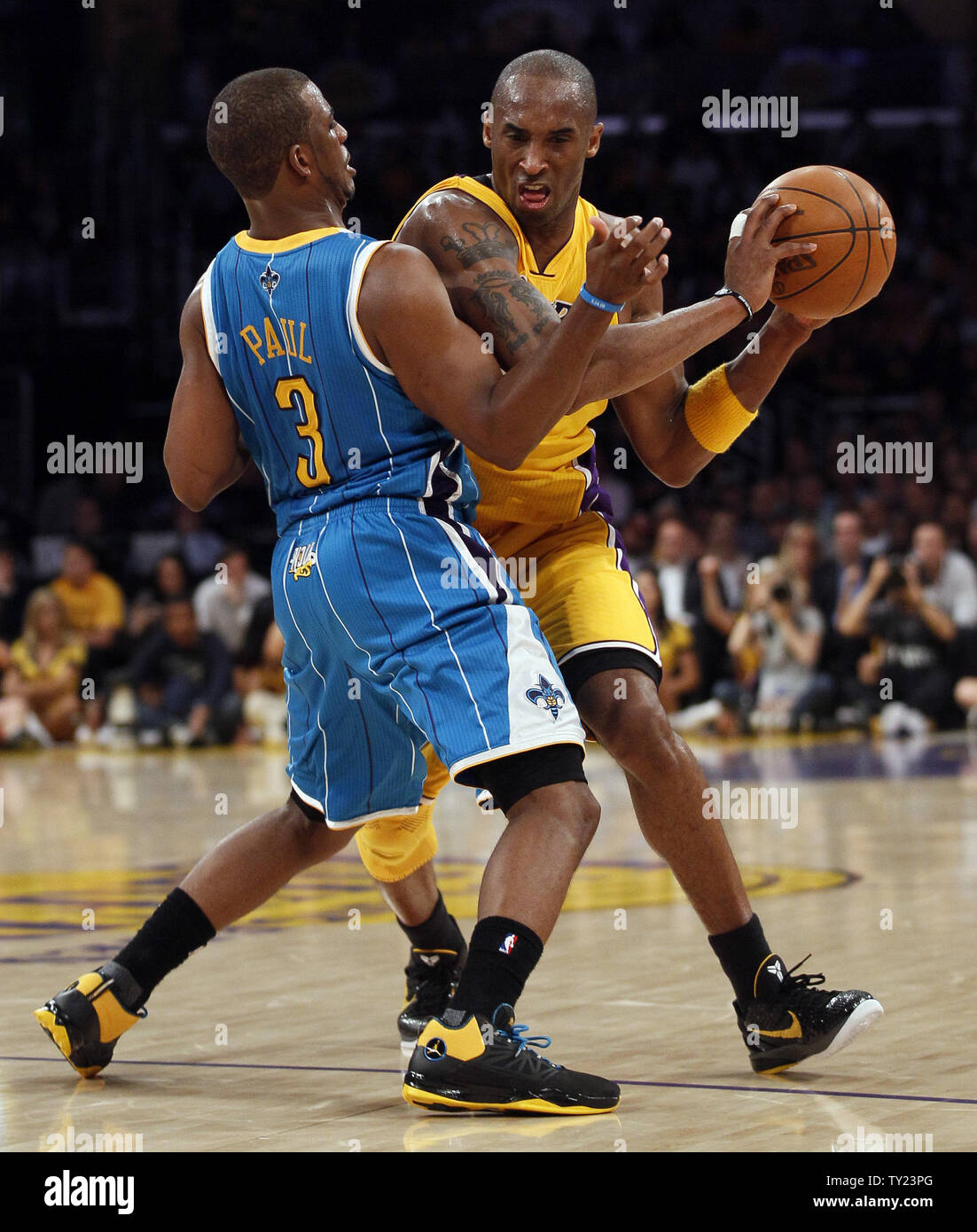 Chris Paul New Orleans Hornets Mid-court Editorial Photo - Image of paul,  orleans: 17513621