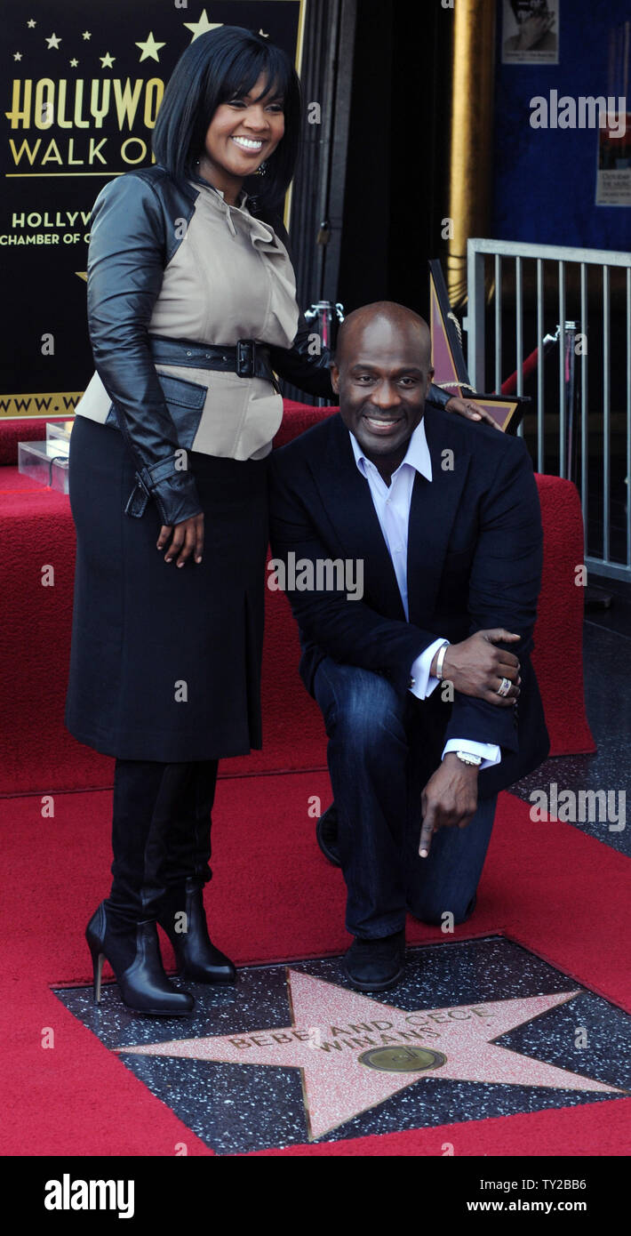 Gospel Singers And Musicians Cece Winans L And Bebe Winans Pose During An Unveiling Ceremony Honoring Them With The 2 452nd Star On The Hollywood Walk Of Fame In Los Angeles On October