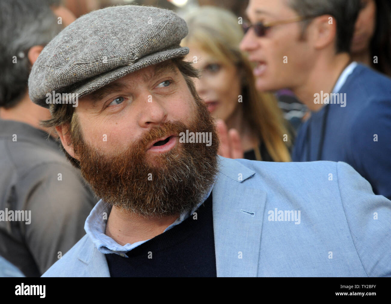 Puss in boots humpty dumpty hires stock photography and images Alamy