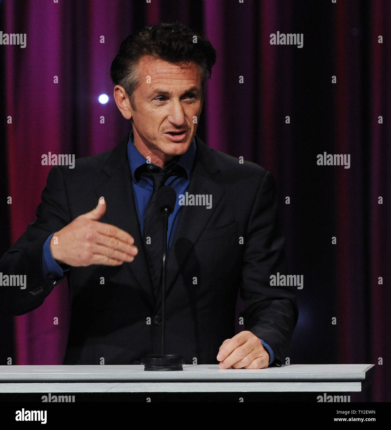 Actor Sean Penn introduces the Medavoy family to present the Danny Kaye