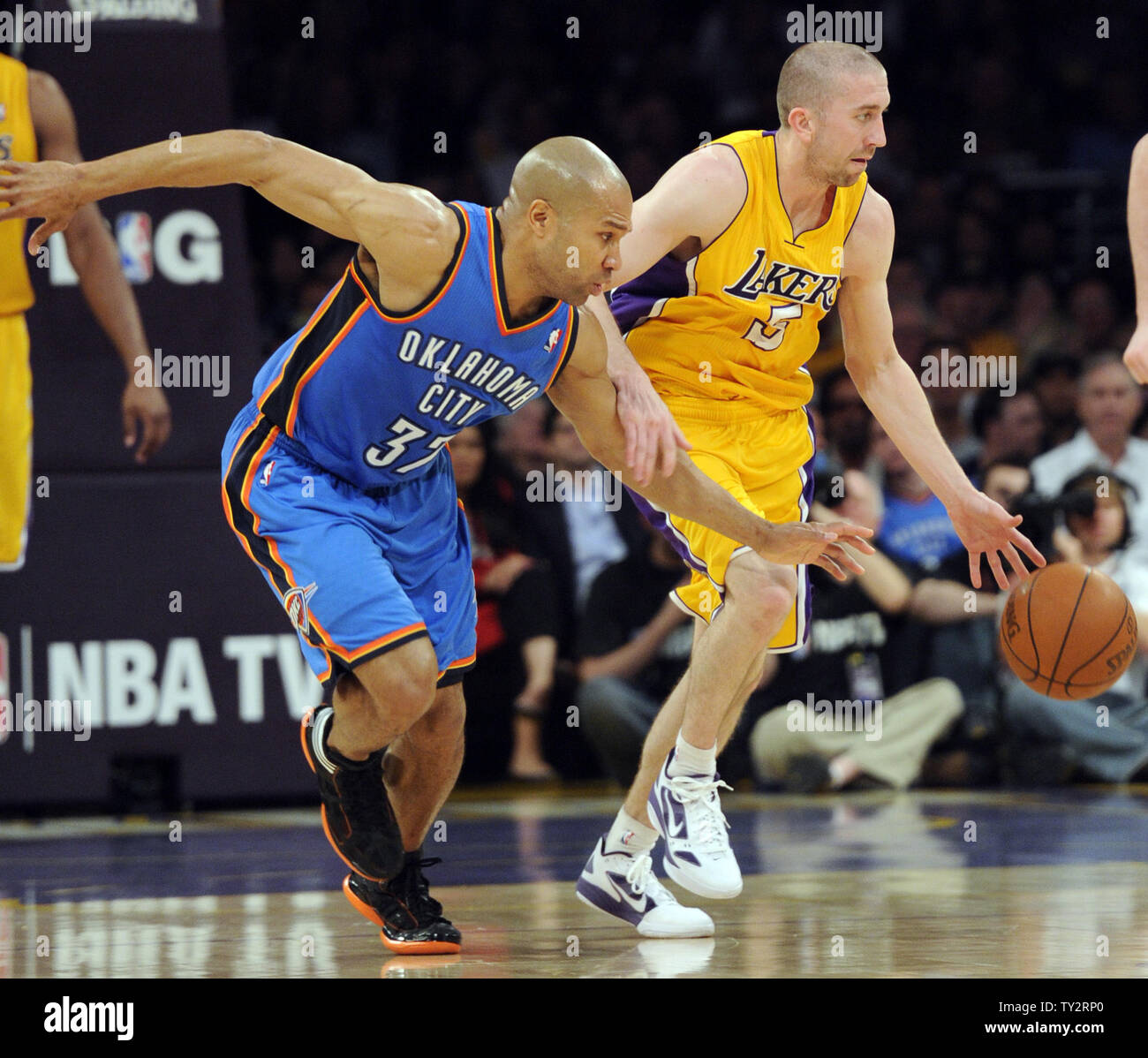 Derek Fisher returns to Oklahoma City Thunder 