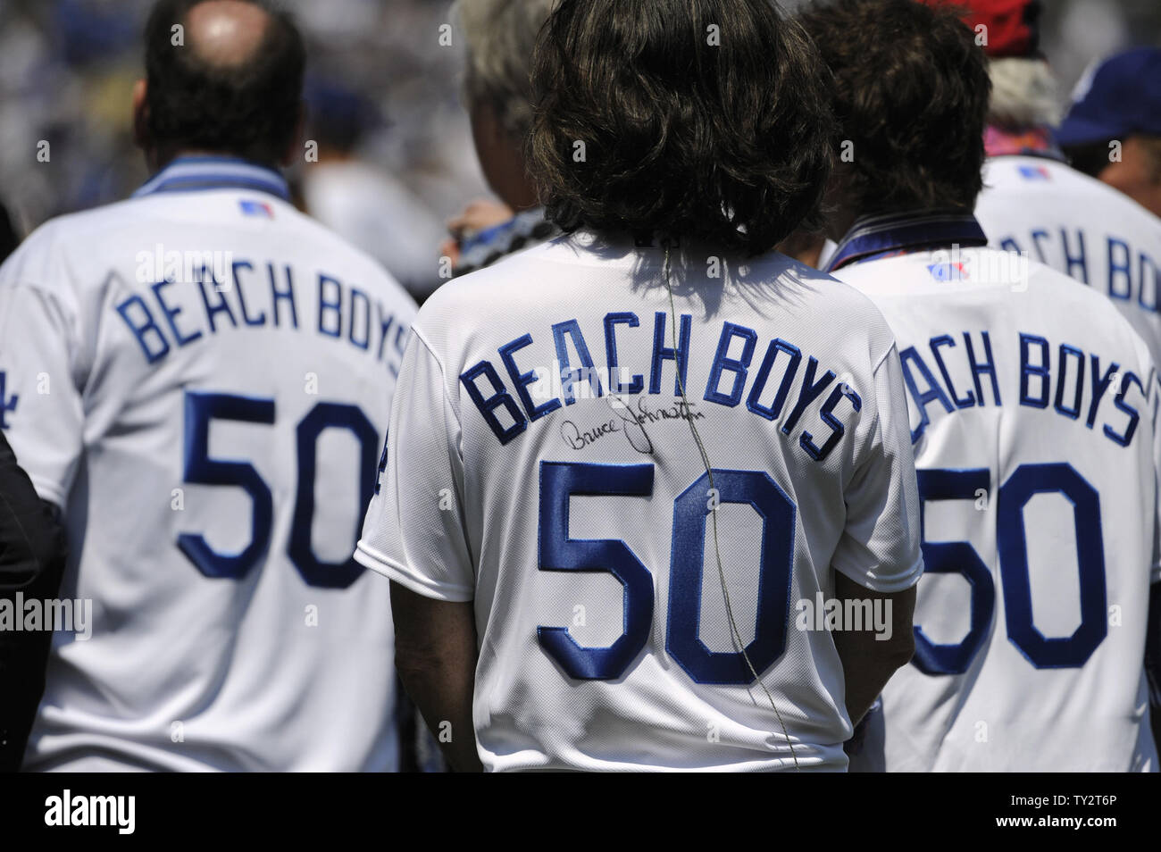 boys dodgers shirt