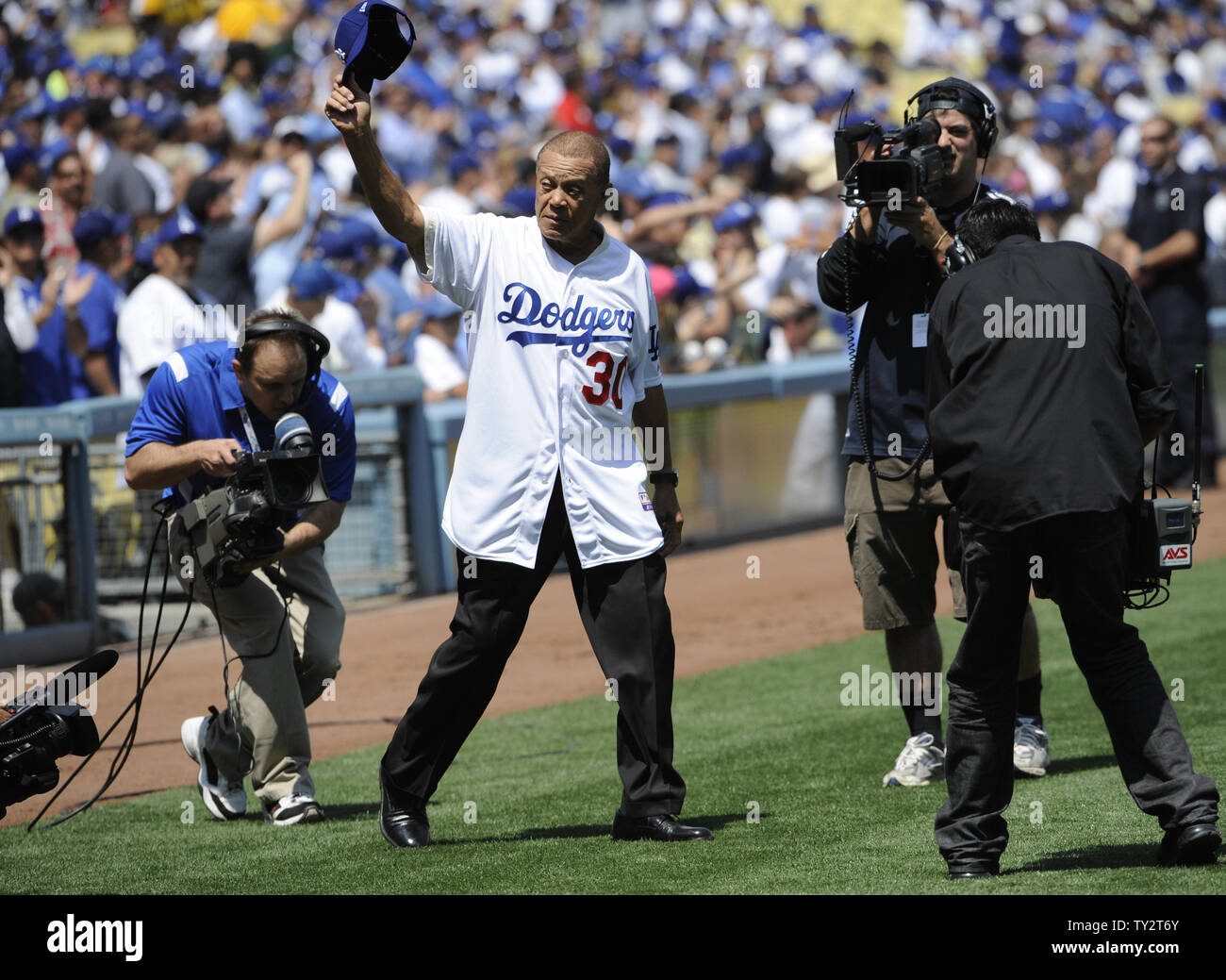 400 Los Angeles Dodgers Maury Wills Stock Photos, High-Res Pictures, and  Images - Getty Images