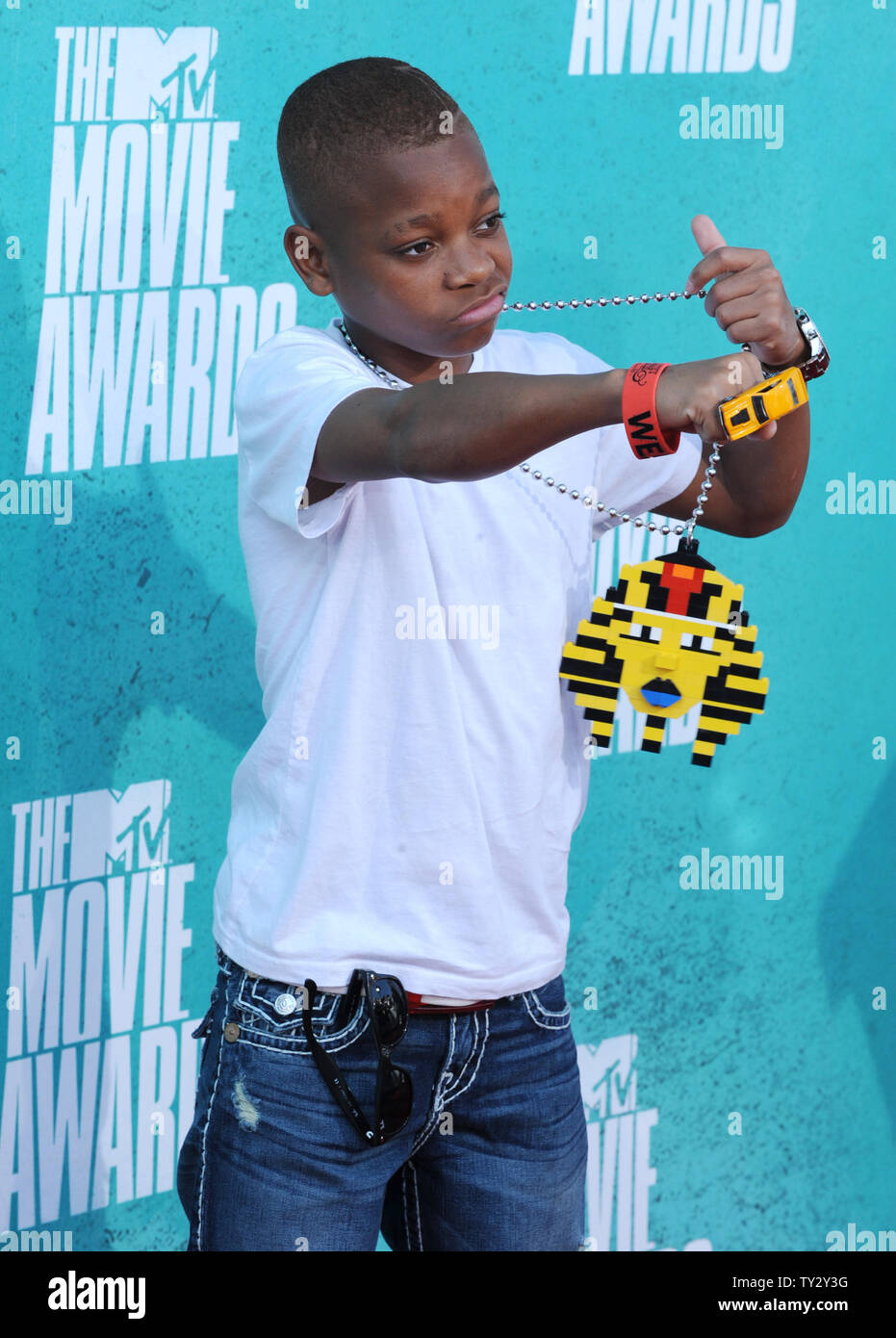 Lil Niqo arrives at the MTV Movie Awards at the Gibson Amphitheatre in ...
