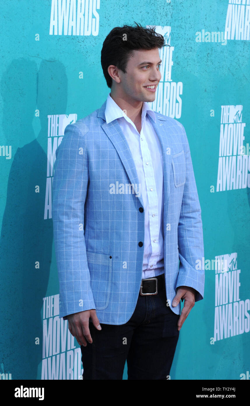 Actor Jackson Rathbone arrives at the MTV Movie Awards at the Gibson ...