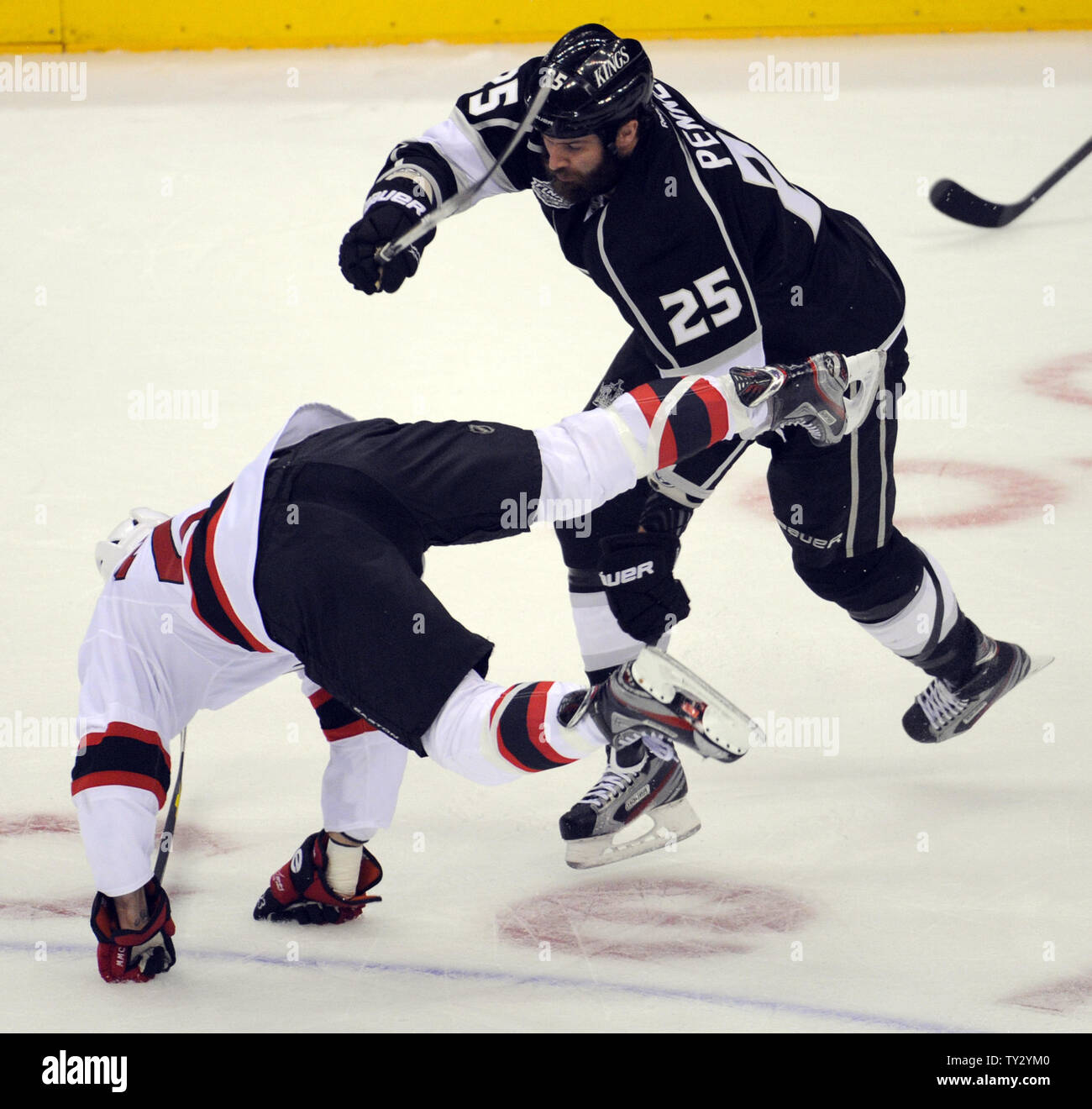 New Jersey Devils vs. LA Kings - Thursday, February 23, 2023