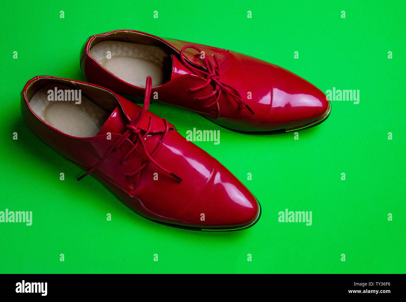 mens red dress shoes