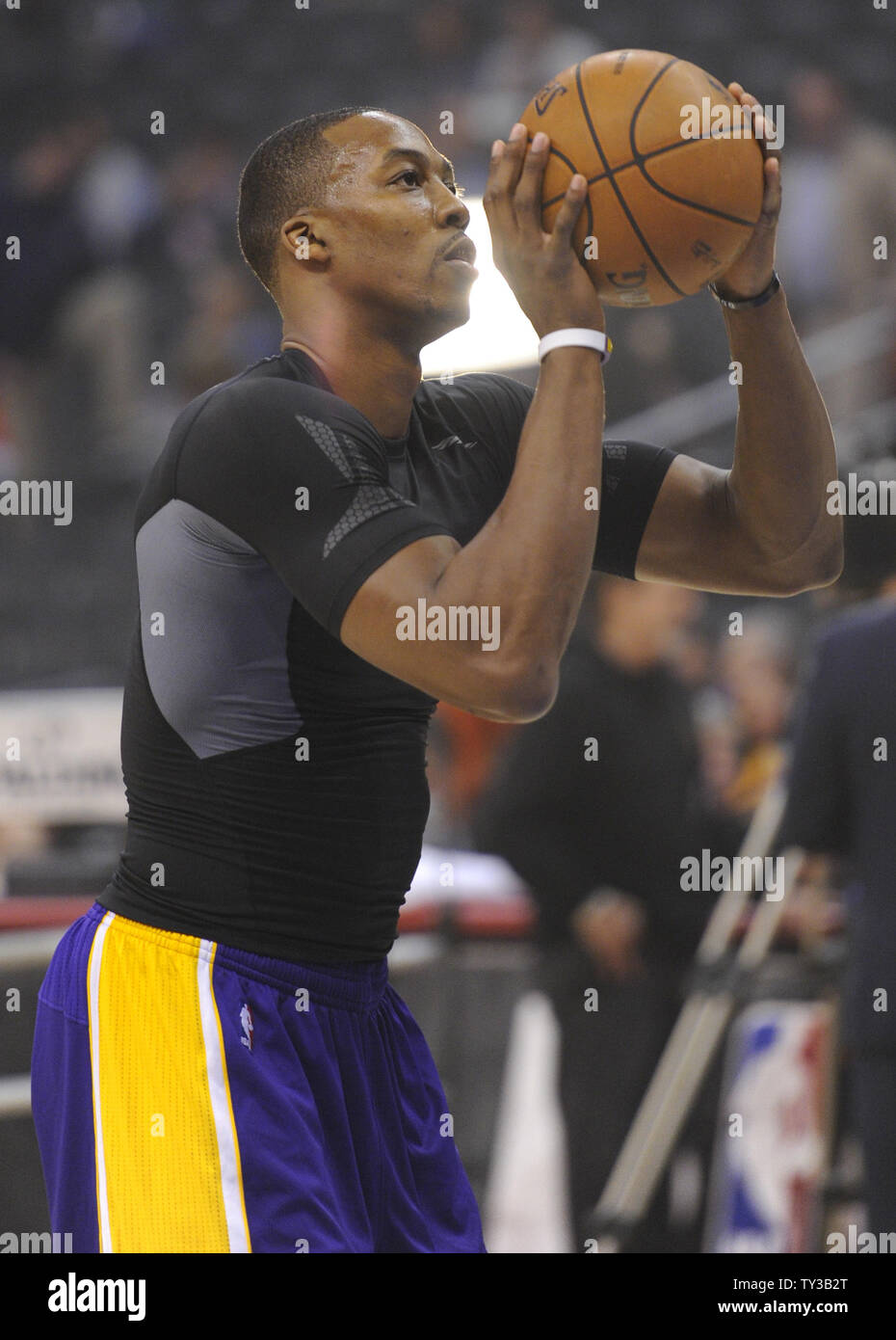 lakers pre game shorts